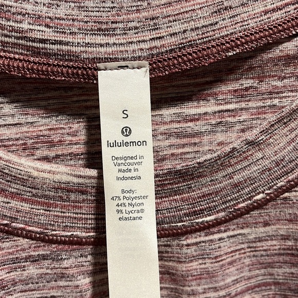 Lululemon Close to Crossing Long Sleeve *Rulu
Space Dye Camo Plumful Smoke Small - Picture 8 of 16